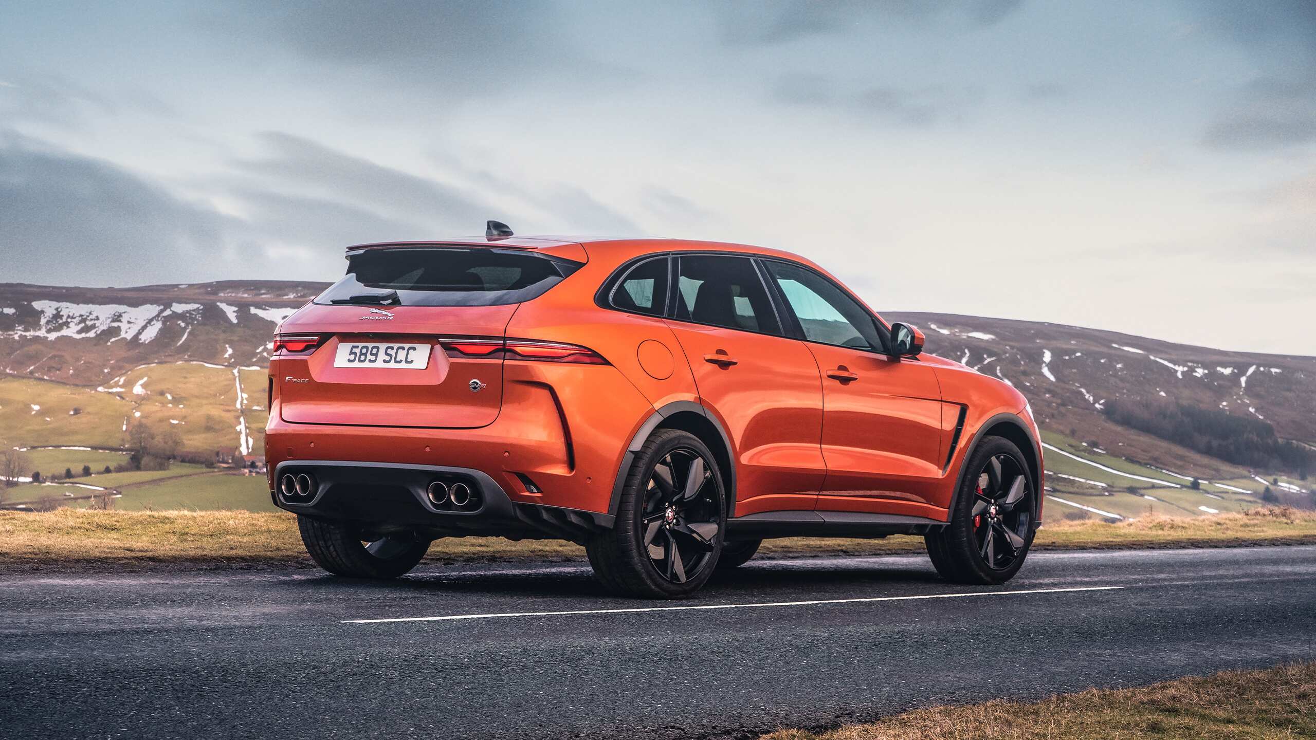 F-PACE SVR Atacama Orange shot